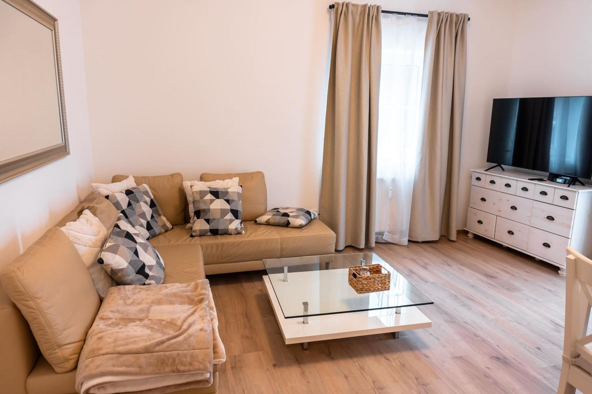 Apartment Rero Velden am Worthersee Bagian luar foto